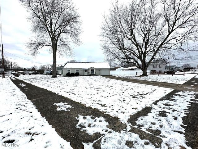 5604 Colgate Avenue, Austintown, OH 44515