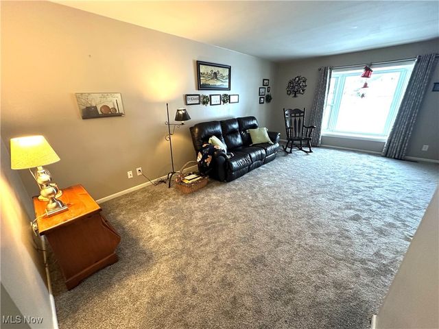 5604 Colgate Avenue, Austintown, OH 44515