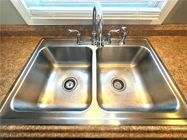 5604 Colgate Avenue, Austintown, OH 44515