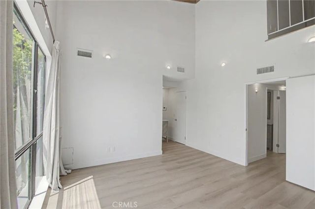 10793 Ashton 14, Los Angeles, CA 90024