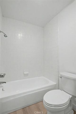 10793 Ashton 14, Los Angeles, CA 90024