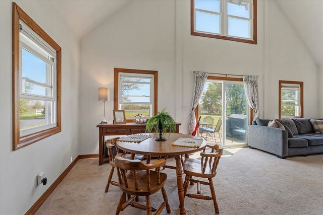 26016 Yankee Street, Edwardsburg, MI 49112