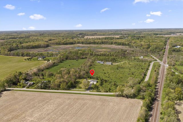26016 Yankee Street, Edwardsburg, MI 49112