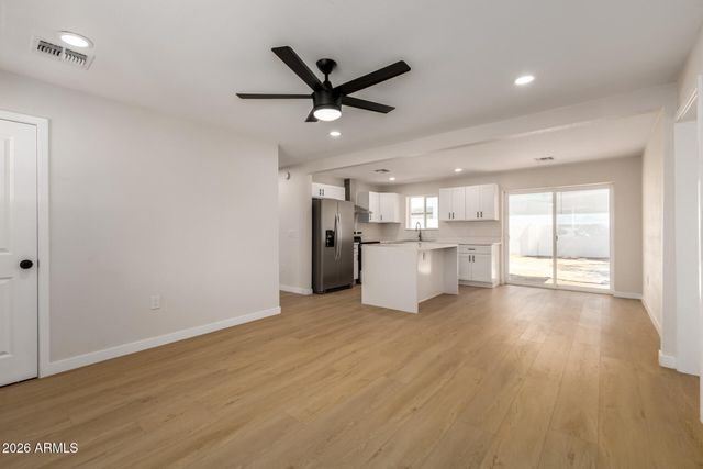 3121 N 35TH Drive, Phoenix, AZ 85019