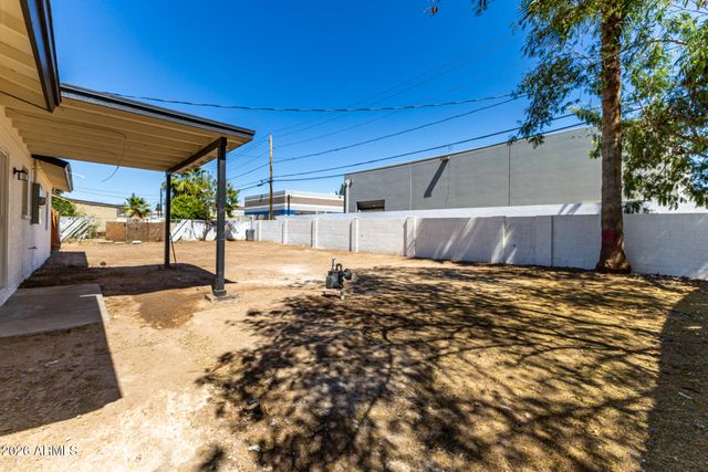 3121 N 35TH Drive, Phoenix, AZ 85019