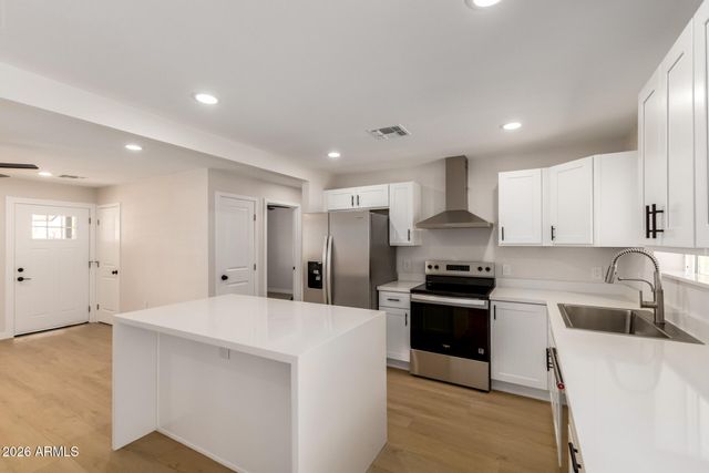 3121 N 35TH Drive, Phoenix, AZ 85019