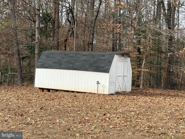 5545 YANCEYVILLE RD, Louisa, VA 23093