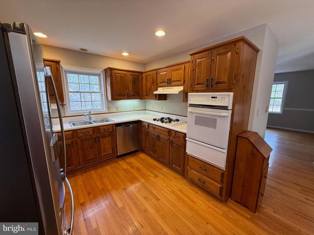 5545 YANCEYVILLE RD, Louisa, VA 23093