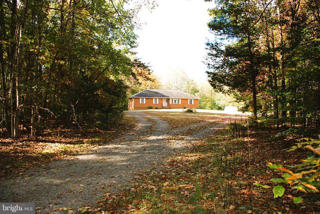 5545 YANCEYVILLE RD, Louisa, VA 23093