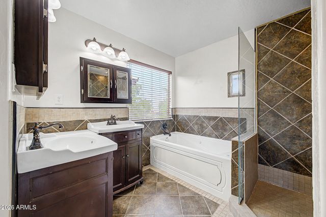 8727 W MAGNOLIA Street, Tolleson, AZ 85353