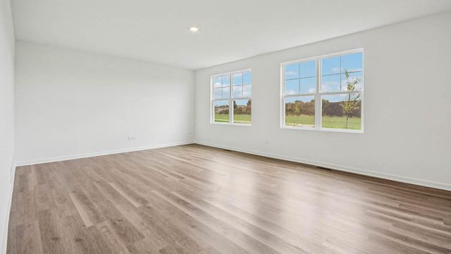 7639 W 107th Place, Crown Point, IN 46307