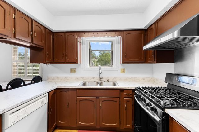 2817 Bella Via Avenue, Columbus, OH 43231