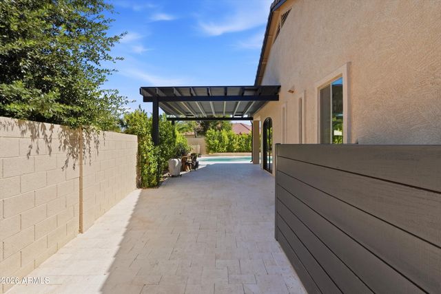 4261 E ANDRE Avenue, Gilbert, AZ 85298