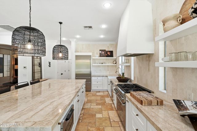 4261 E ANDRE Avenue, Gilbert, AZ 85298