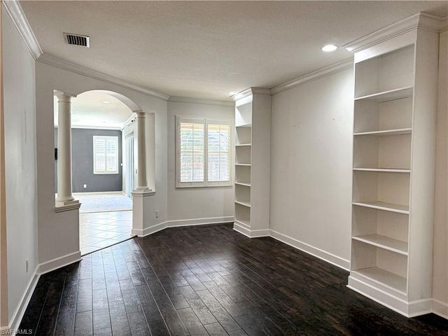 2822 Via Piazza LOOP, Fort Myers, FL 33905