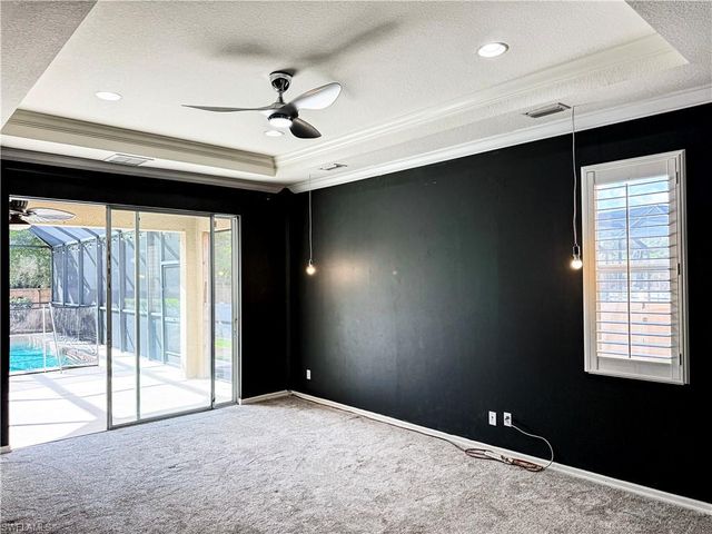 2822 Via Piazza LOOP, Fort Myers, FL 33905