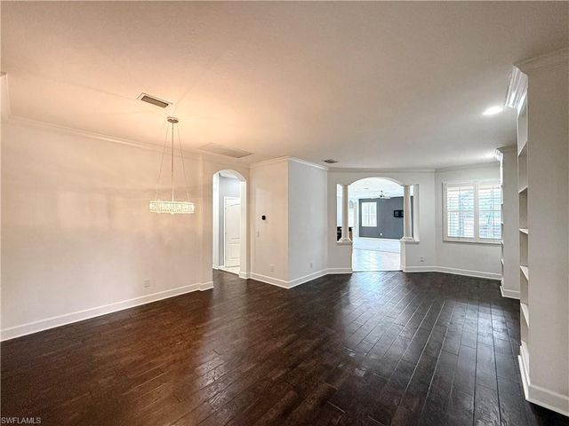 2822 Via Piazza LOOP, Fort Myers, FL 33905