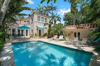 1782 Opechee Dr, Miami, FL 33133