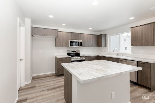 3190 S Maple Ranch Way, Nampa, ID 83686