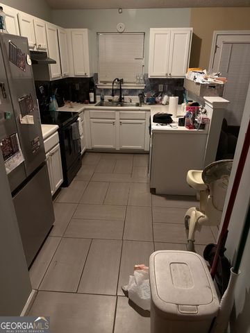 3117 Noahs Lane, Ellenwood, GA 30294