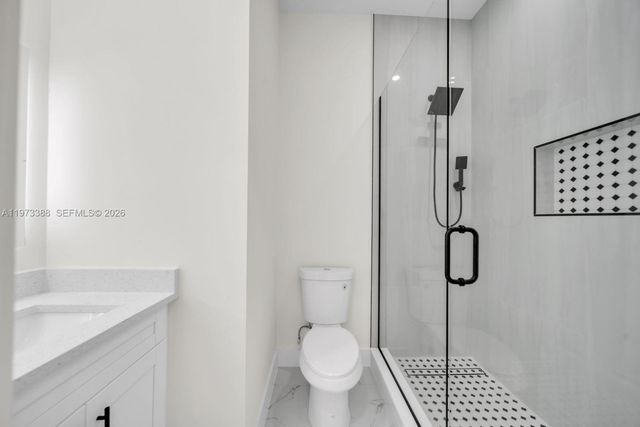 4003 10th ST SW, Lehigh Acres, FL 33976