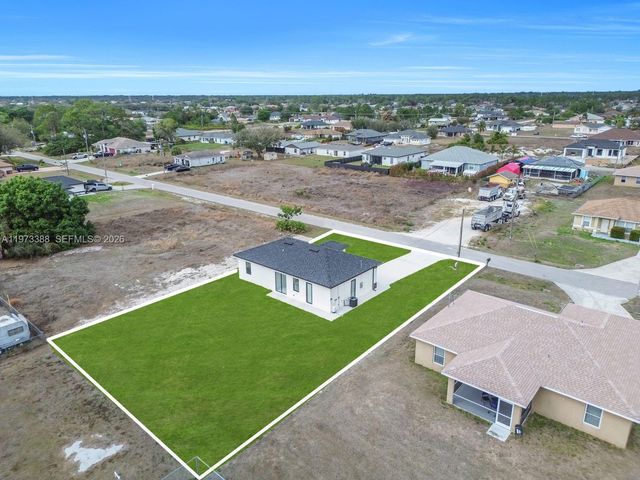 4003 10th ST SW, Lehigh Acres, FL 33976