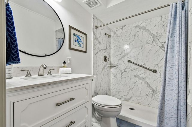 3500 EL CONQUISTADOR PARKWAY 301, Bradenton, FL 34210