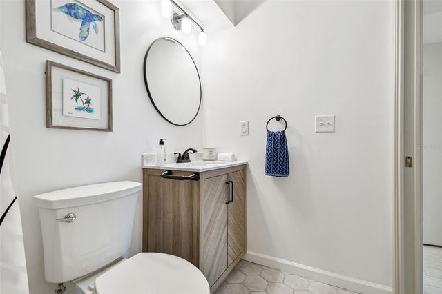 3500 EL CONQUISTADOR PARKWAY 301, Bradenton, FL 34210