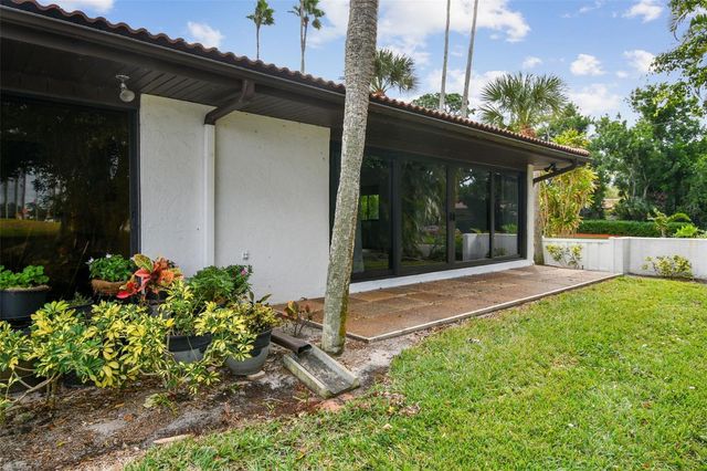 3500 EL CONQUISTADOR PARKWAY 301, Bradenton, FL 34210