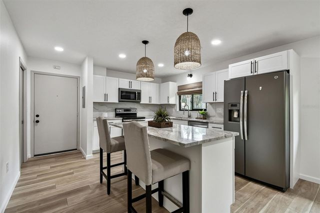 3500 EL CONQUISTADOR PARKWAY 301, Bradenton, FL 34210