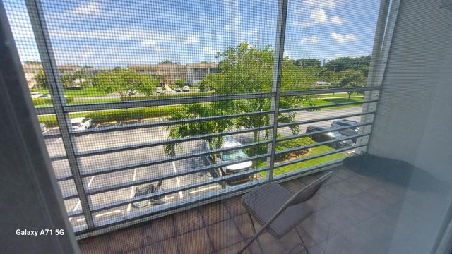 160 PRESTON D Way, Boca Raton, FL 33434