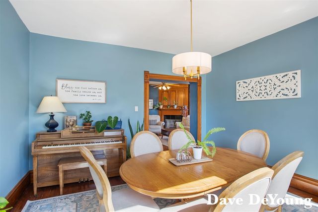 303 W Main Avenue, Zeeland, MI 49464