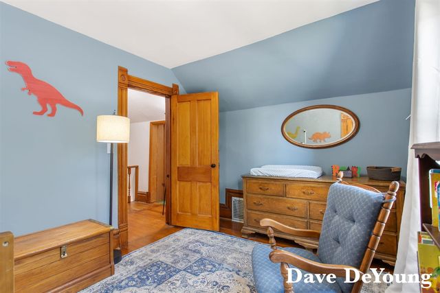 303 W Main Avenue, Zeeland, MI 49464