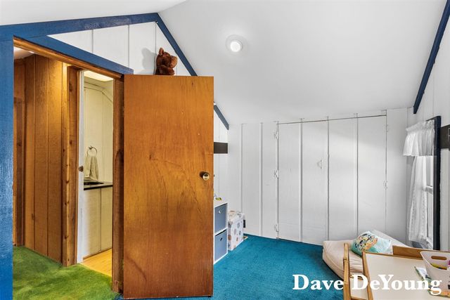 303 W Main Avenue, Zeeland, MI 49464