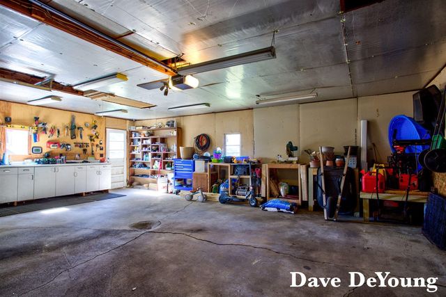 303 W Main Avenue, Zeeland, MI 49464