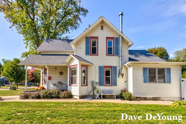 303 W Main Avenue, Zeeland, MI 49464