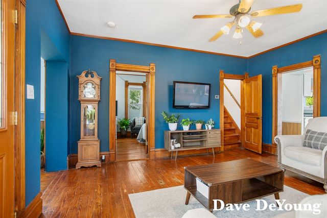 303 W Main Avenue, Zeeland, MI 49464