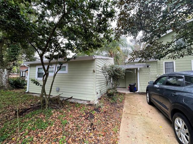 1035 NE 3RD AVENUE, Gainesville, FL 32601