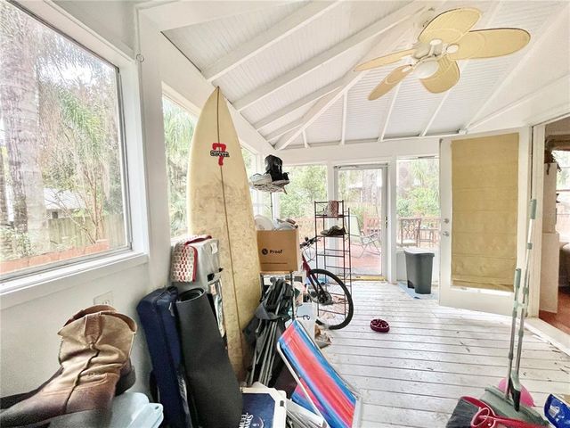 1035 NE 3RD AVENUE, Gainesville, FL 32601