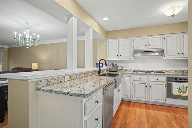 42 Laurelwood Drive 42, Hopedale, MA 01747