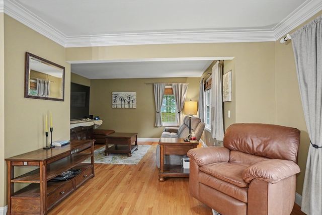 42 Laurelwood Drive 42, Hopedale, MA 01747