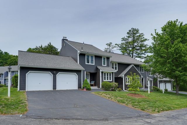42 Laurelwood Drive 42, Hopedale, MA 01747