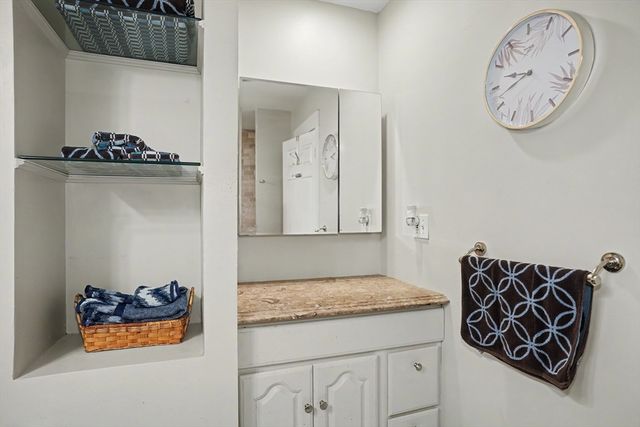 42 Laurelwood Drive 42, Hopedale, MA 01747