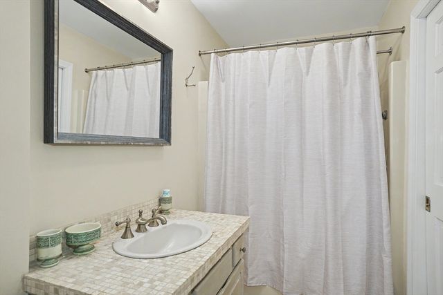 42 Laurelwood Drive 42, Hopedale, MA 01747