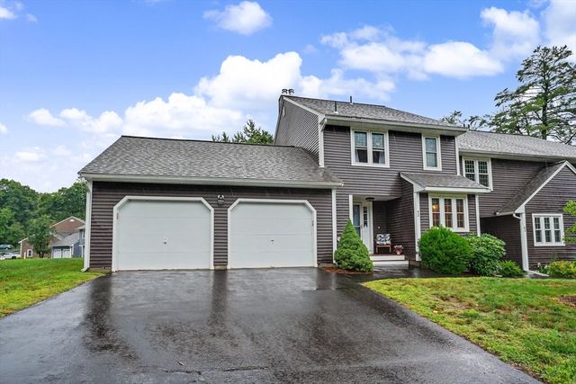 42 Laurelwood Drive 42, Hopedale, MA 01747