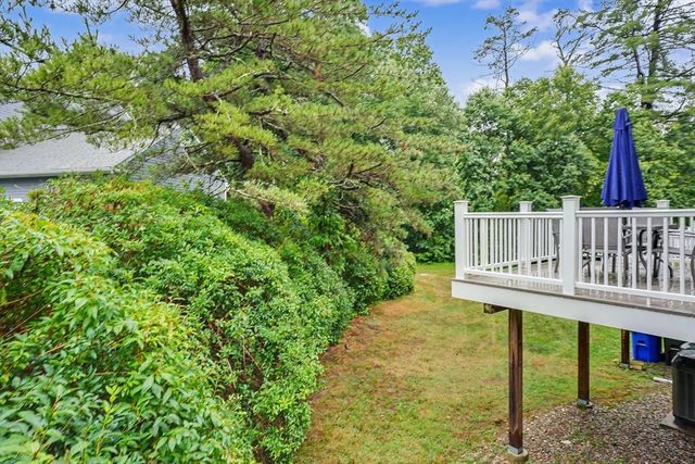 42 Laurelwood Drive 42, Hopedale, MA 01747