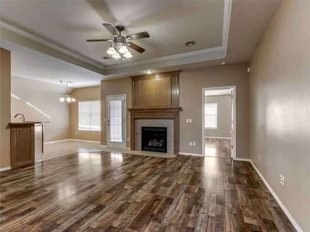 12528 SW 13th Street, Yukon, OK 73099