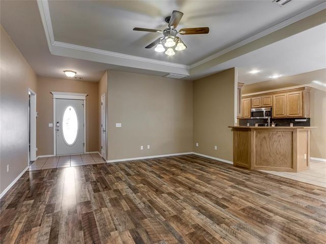 12528 SW 13th Street, Yukon, OK 73099