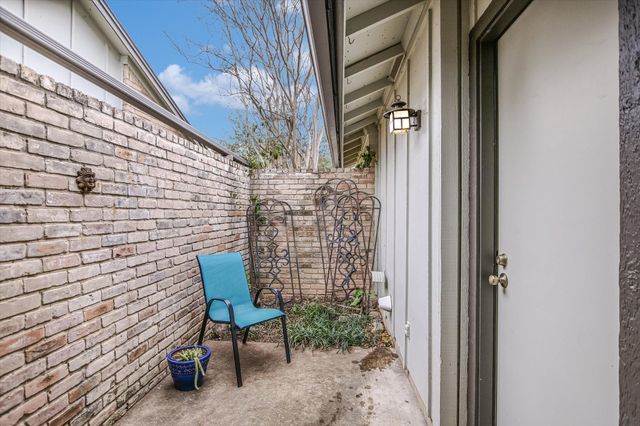 9469 Singing Quail DR, Austin, TX 78758