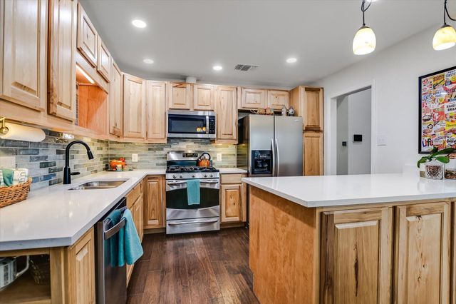 9469 Singing Quail DR, Austin, TX 78758